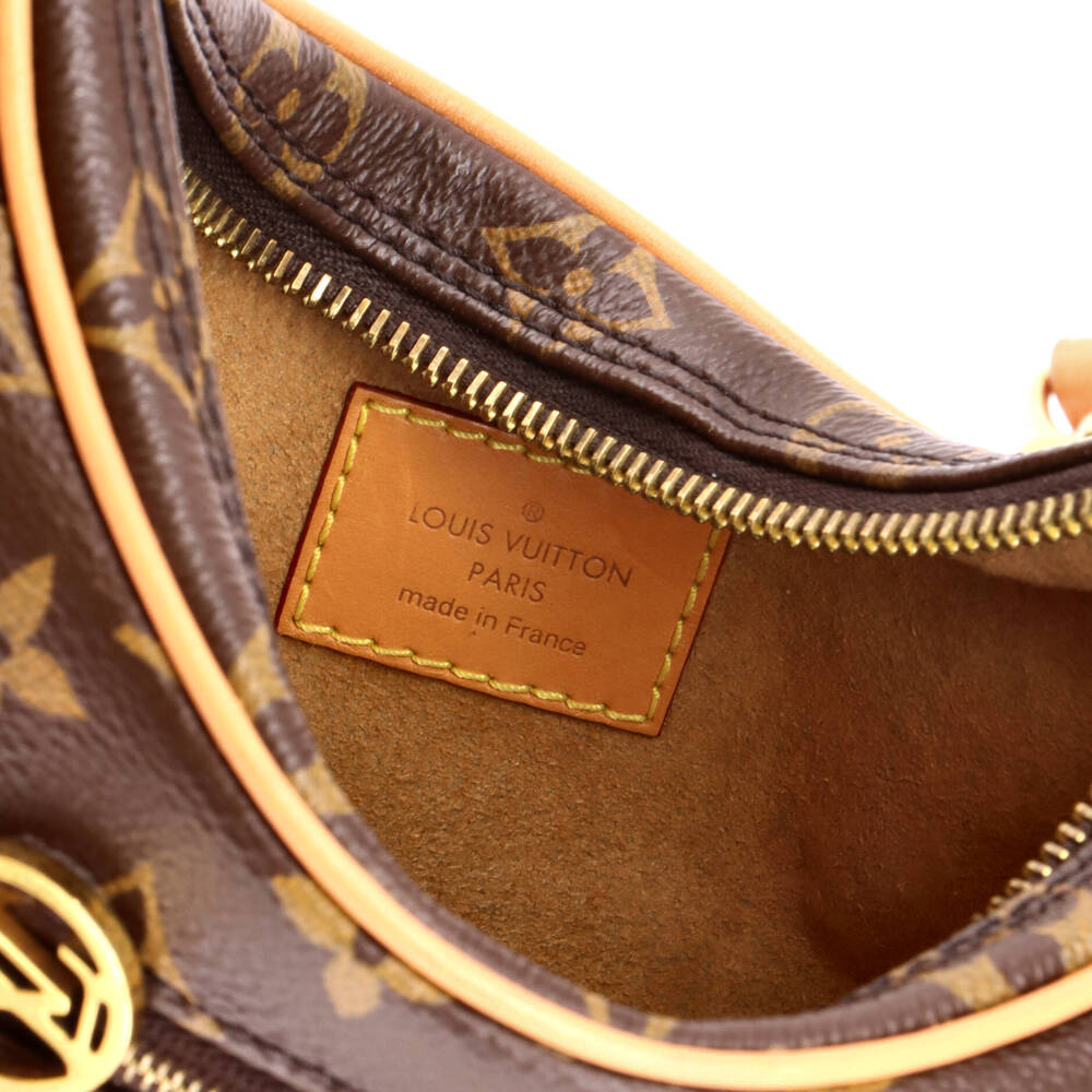 Louis Vuitton Loop Handbag - Picture 8 of 8